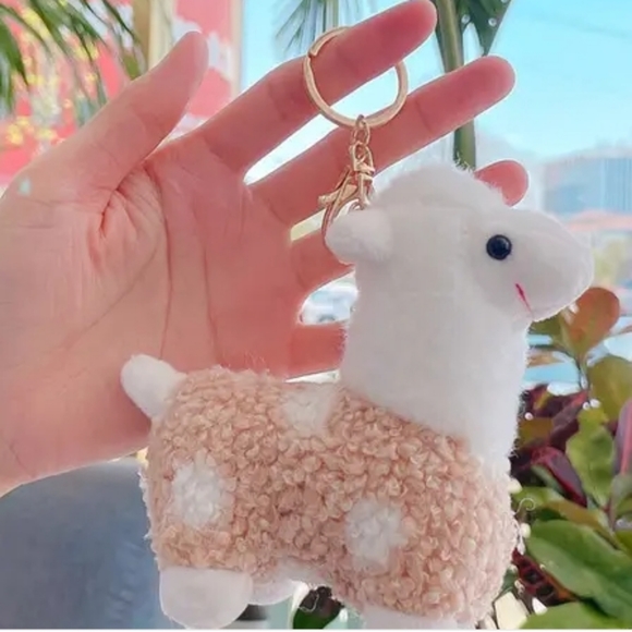 πΏ5 /$15πΏ Lovely Alpaca Plush Keychains, Soft Staffed, Bag, Car Charms - Picture 8 of 15